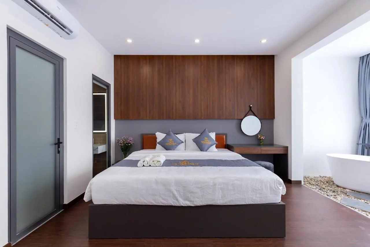 Palm Villa 24 - Ocean View Luxury 6 Bedroom, Karaoke, Bi-Da Vung Tau