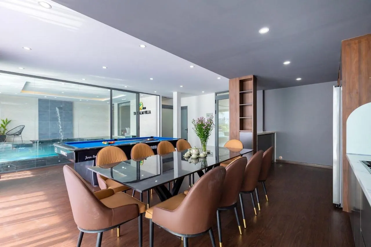 Palm Villa 24 - Ocean View Luxury 6 Bedroom, Karaoke, Bi-Da Vung Tau Vietnam